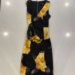White House Black Market Dress — Size 00